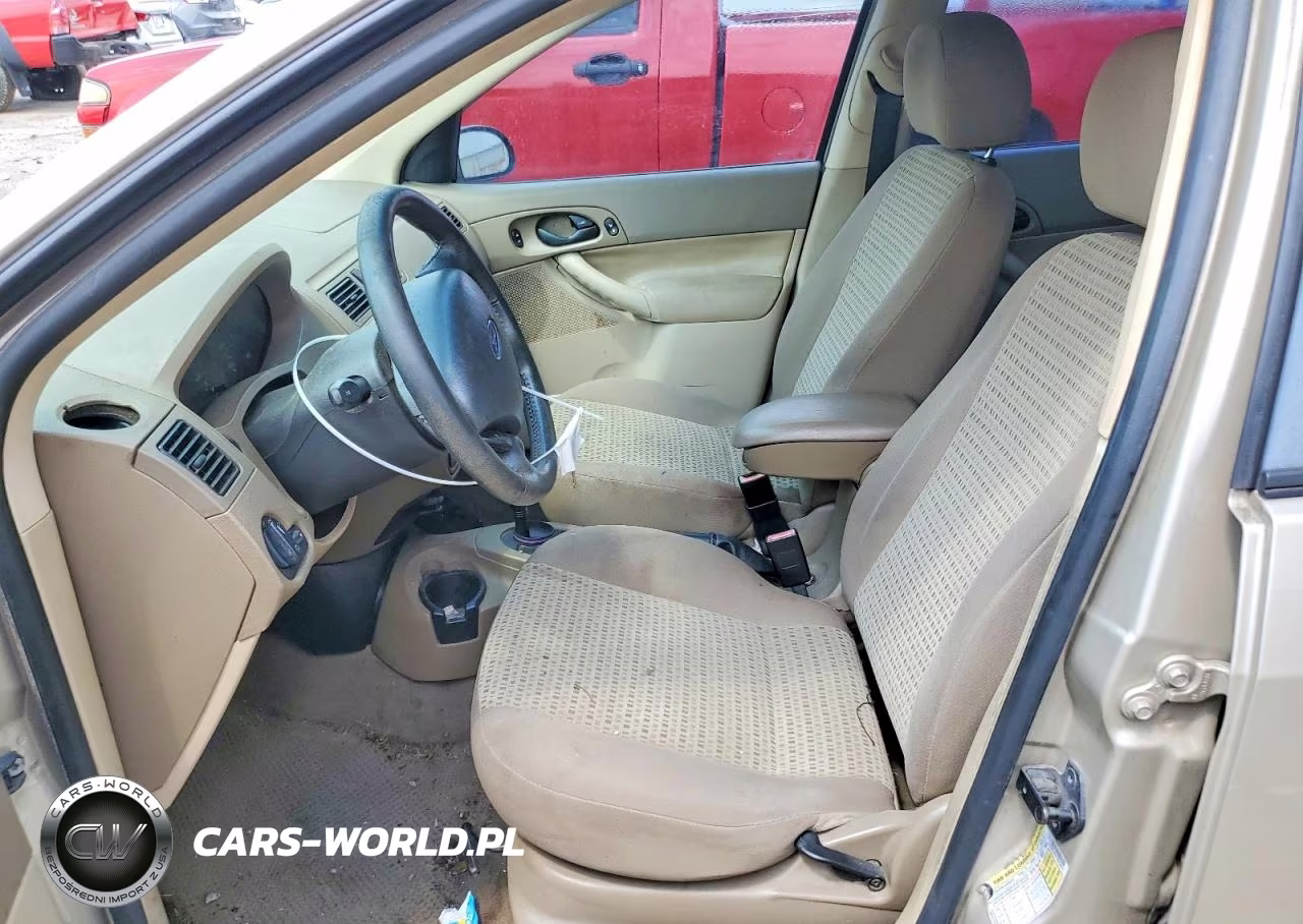 2007 Ford Focus Zx4 VIN:1FAHP34N37W222812 - 7