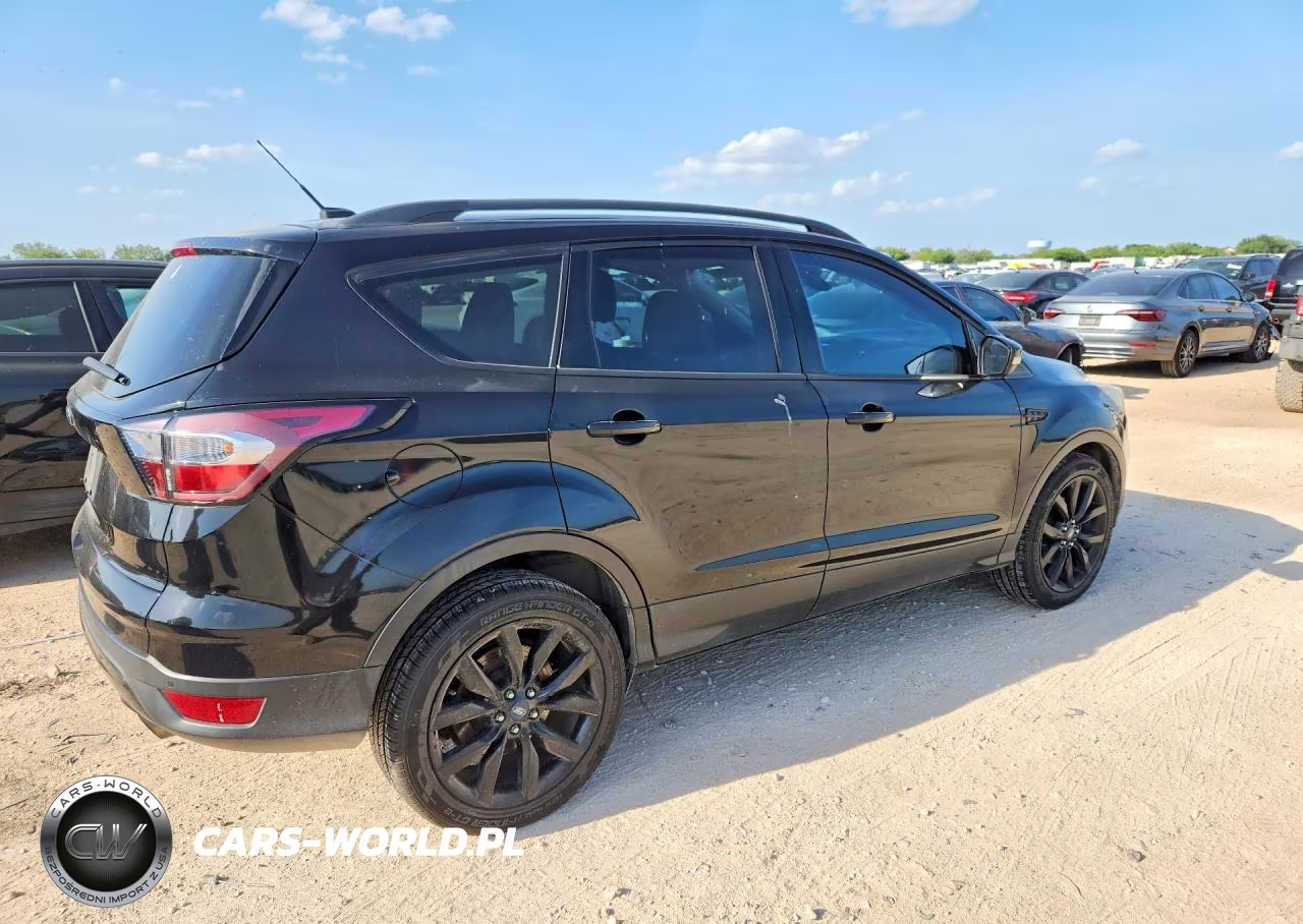 2017 Ford Escape Titanium VIN:1FMCU0JD4HUB79226 - 3