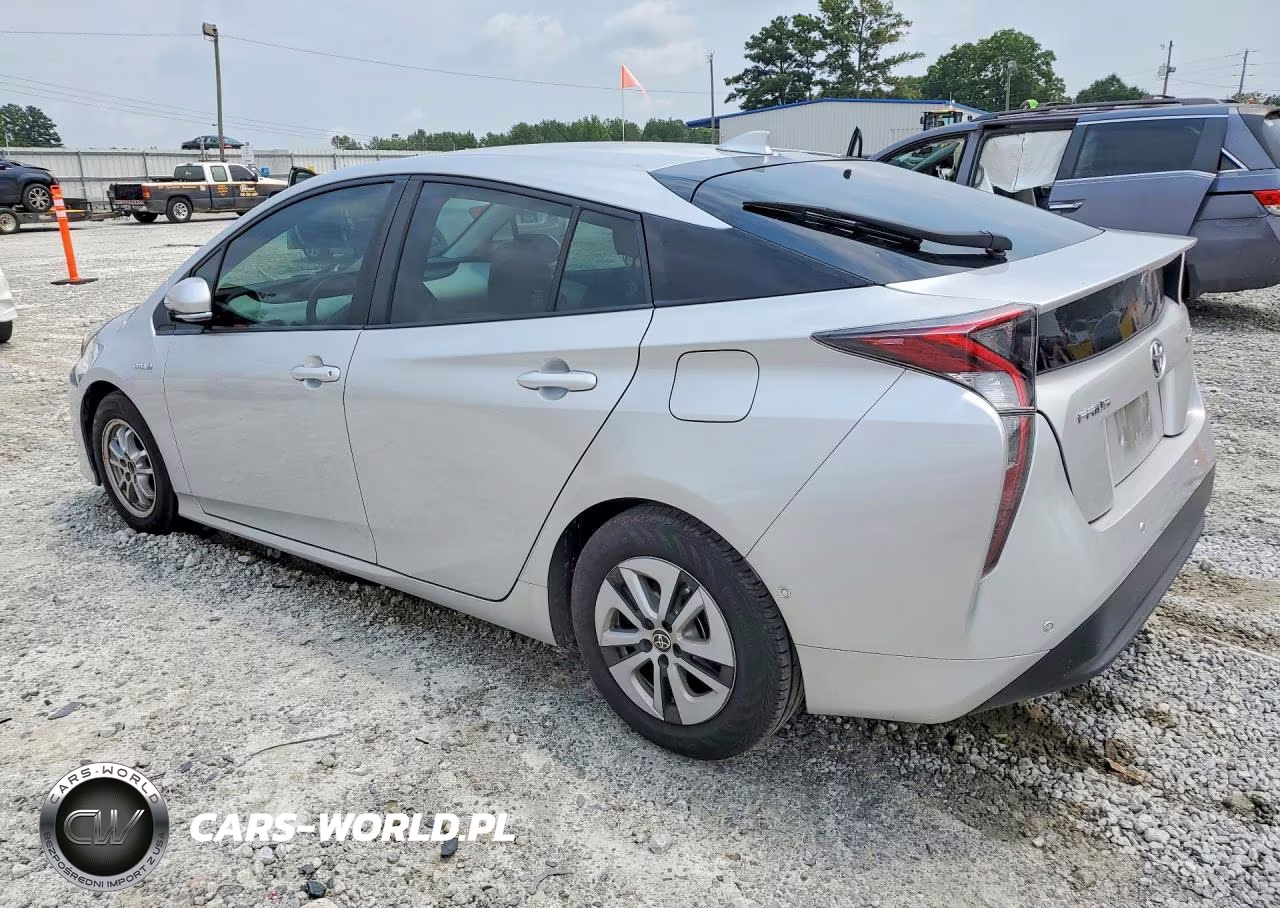 2018 Toyota Prius Two VIN:JTDKBRFU6J3062715 - 2