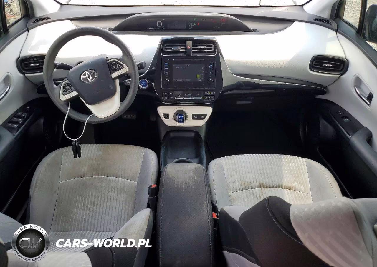 2018 Toyota Prius Two VIN:JTDKBRFU6J3062715 - 8