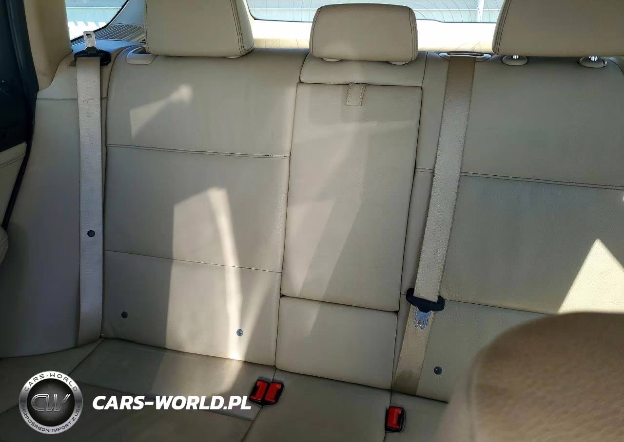 2011 BMW X3 xDrive35I VIN:5UXWX7C50BL732084 - 10