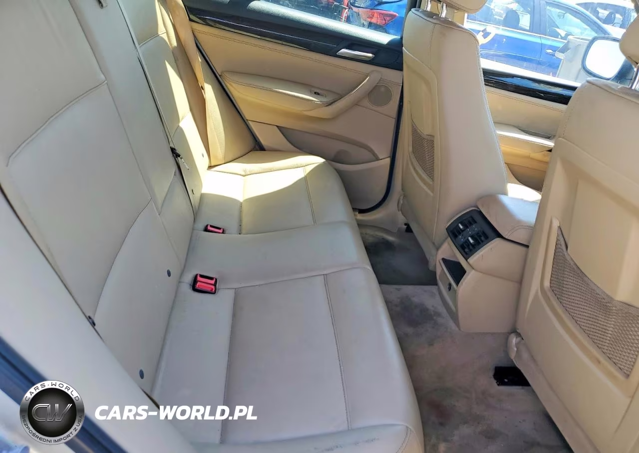 2011 BMW X3 xDrive35I VIN:5UXWX7C50BL732084 - 11