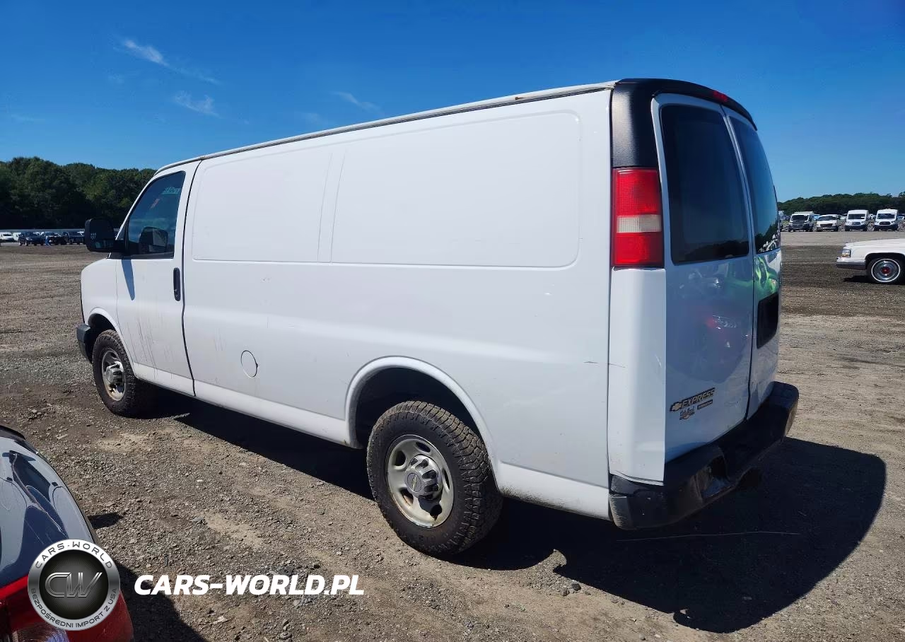 2014 Chevrolet Express G2500 VIN:1GCWGFCA7E1165672 - 2