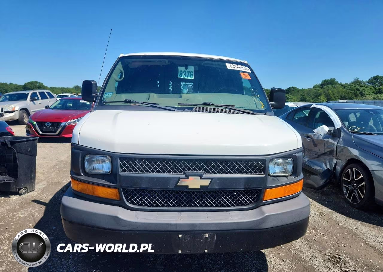 2014 Chevrolet Express G2500 VIN:1GCWGFCA7E1165672 - 5
