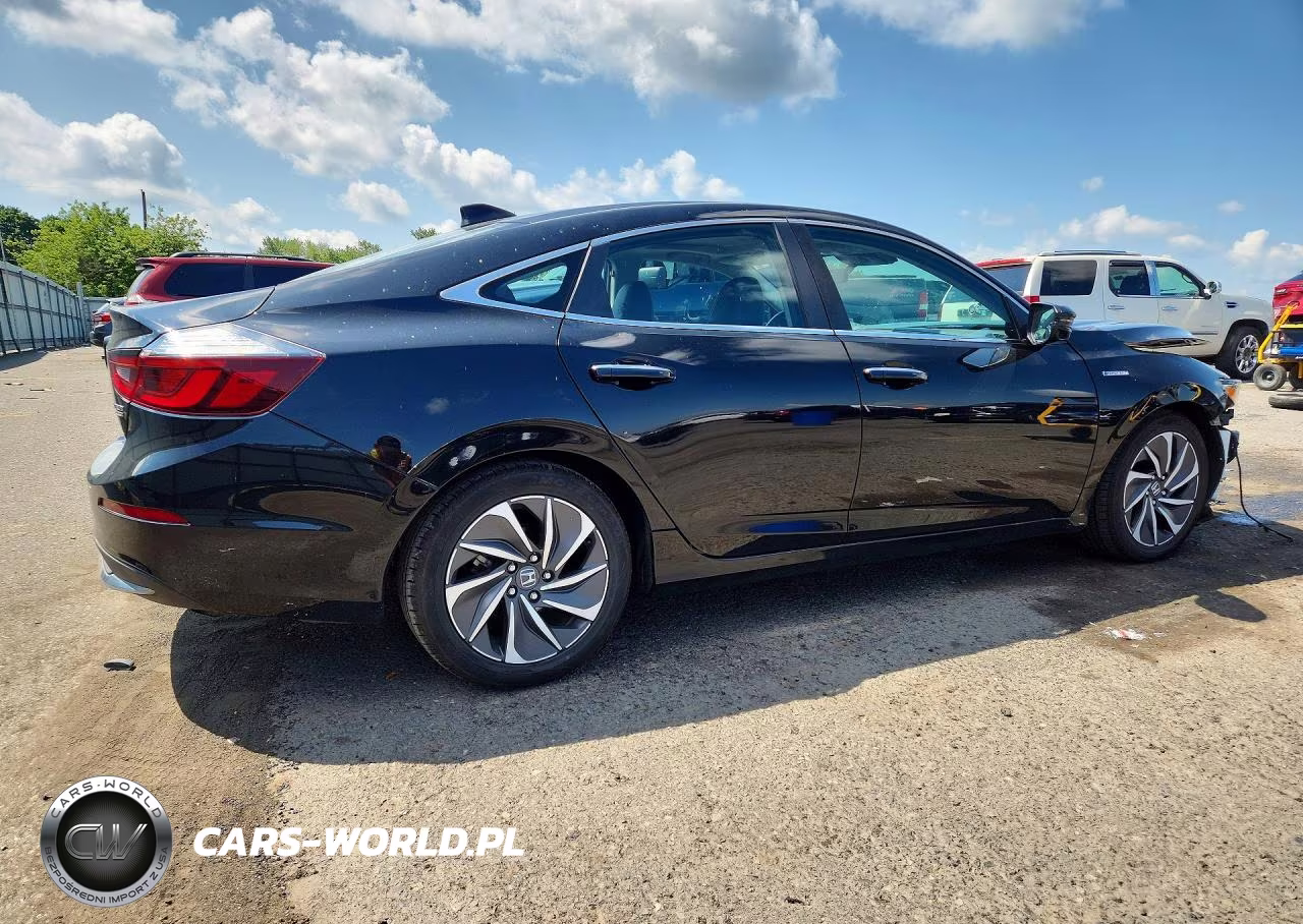 2019 Honda Insight Touring VIN:19XZE4F92KE016748 - 3