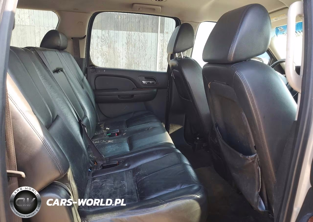 2008 Chevrolet Suburban K1500 Ls VIN:3GNFK163X8G159893 - 11