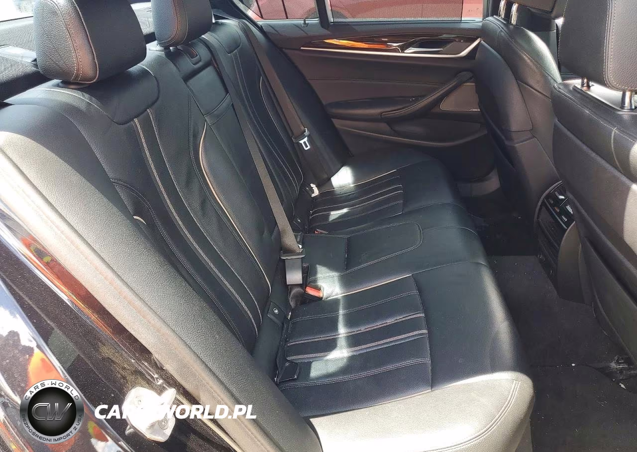 2019 BMW M550Xi VIN:WBAJB9C53KB287994 - 10