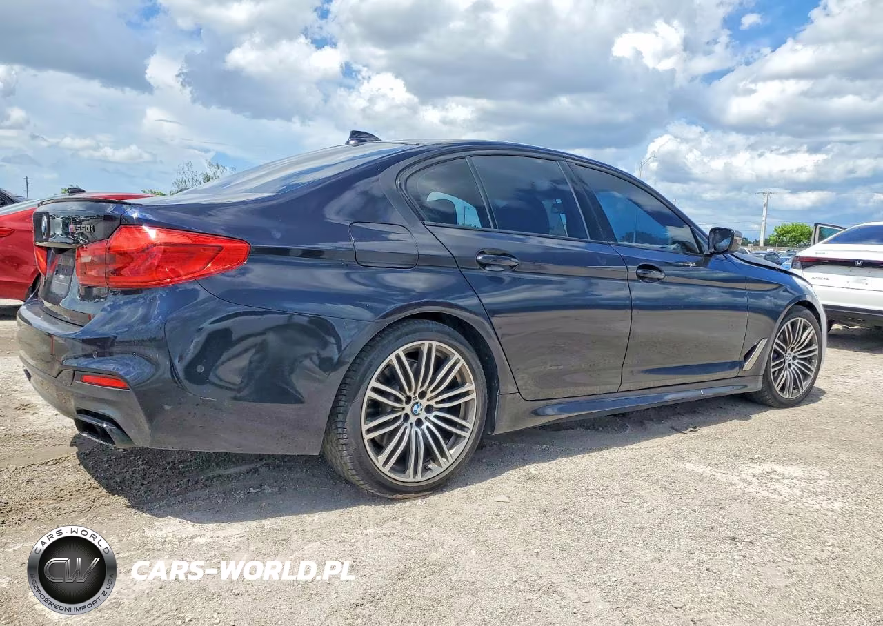 2019 BMW M550Xi VIN:WBAJB9C53KB287994 - 3