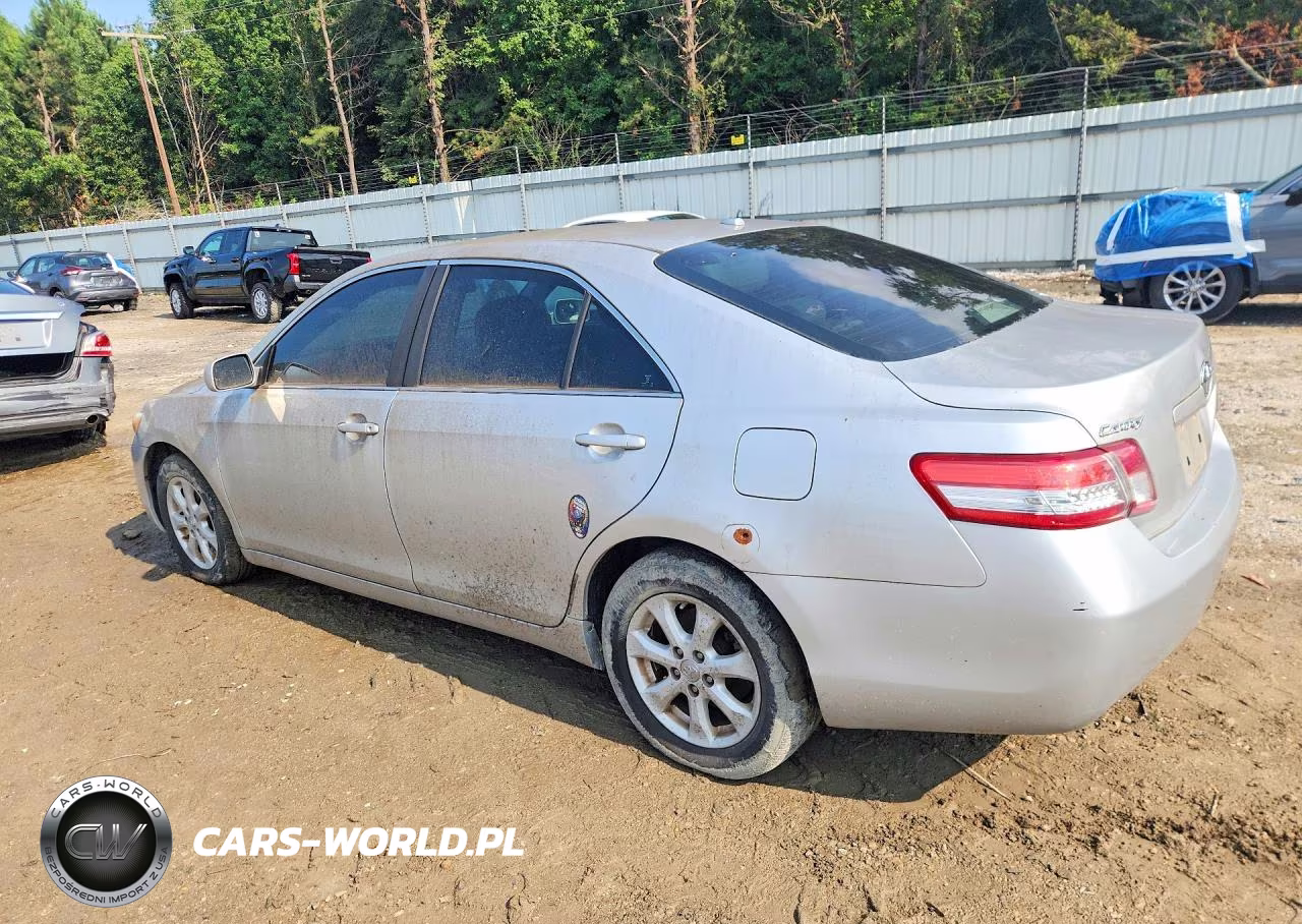 2010 Toyota Camry Le VIN:4T1BF3EK6AU017457 - 2