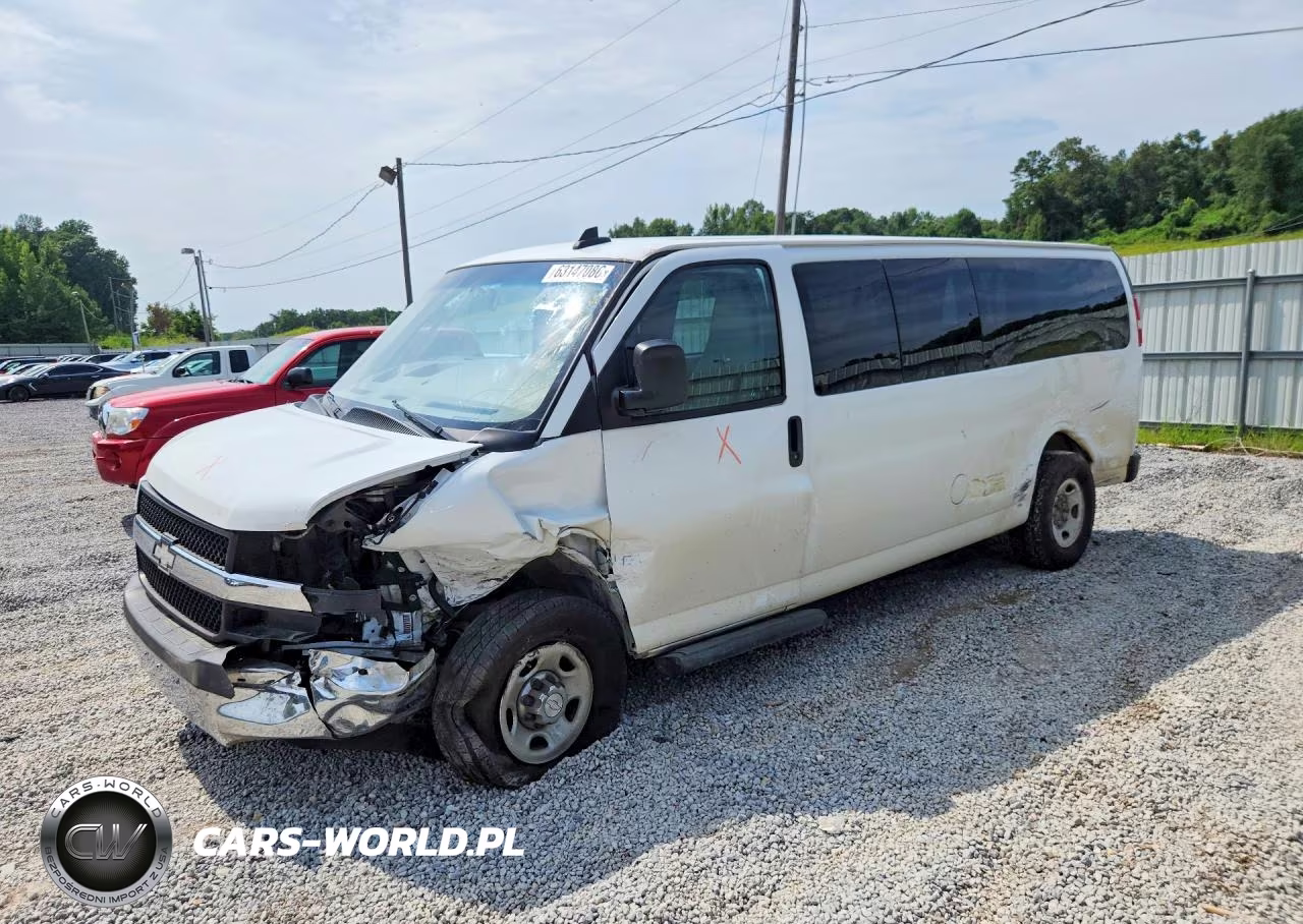 2018 Chevrolet Express G3500 Lt