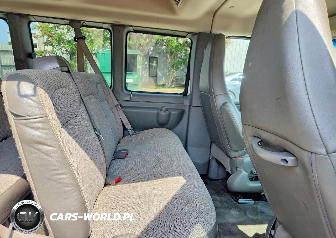 2018 Chevrolet Express G3500 Lt VIN:1GAZGPFP5J1323903 - 11