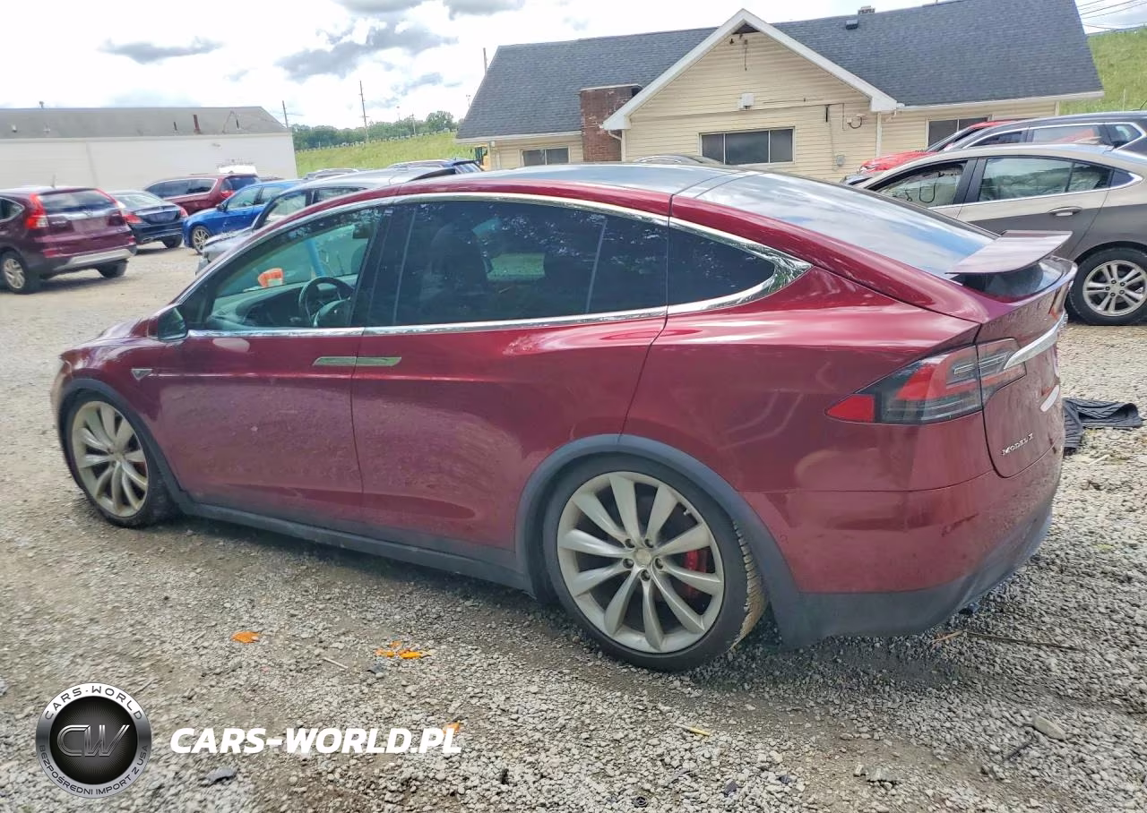 2016 Tesla Model X VIN:5YJXCAE44GFF00040 - 2