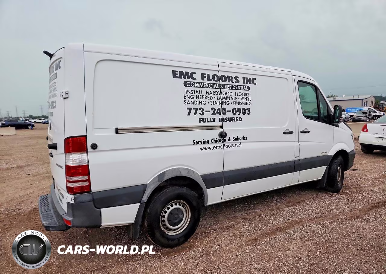 2016 Mercedes-Benz Sprinter 2500 Delivery Van VIN:WD3PE7DD0GP340301 - 3