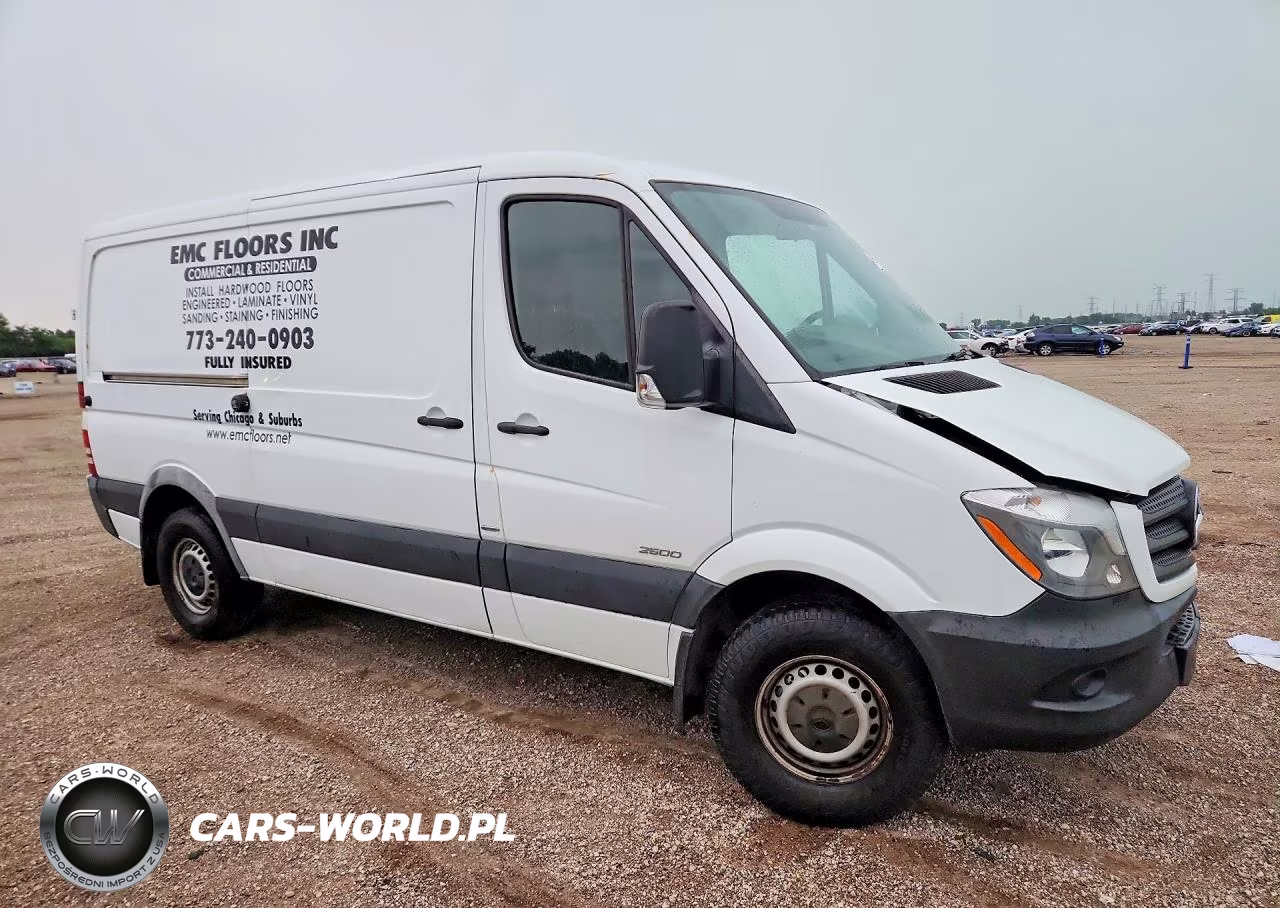 2016 Mercedes-Benz Sprinter 2500 Delivery Van VIN:WD3PE7DD0GP340301 - 4