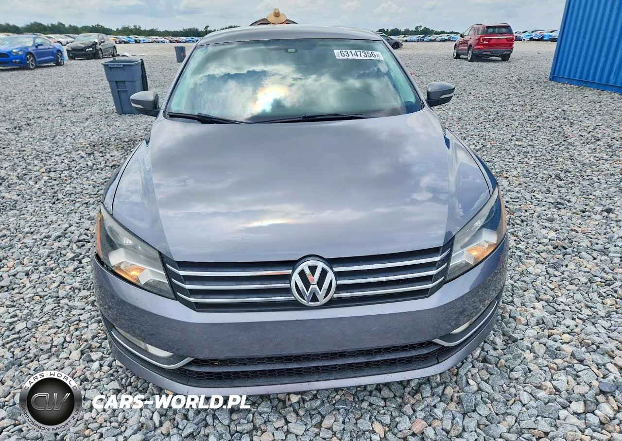 2015 Volkswagen Passat S VIN:1VWAS7A36FC106599 - 5