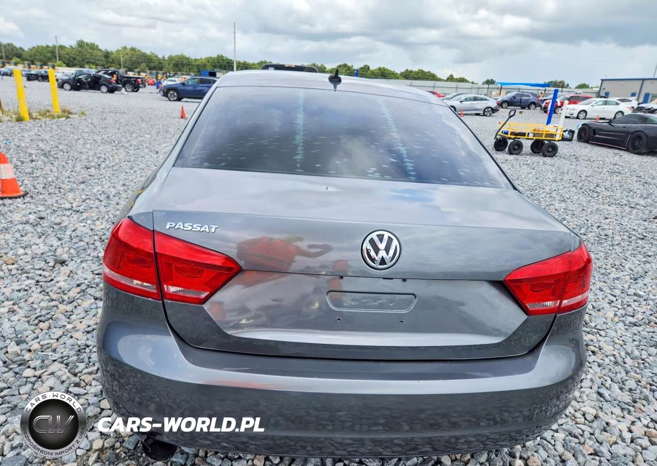 2015 Volkswagen Passat S VIN:1VWAS7A36FC106599 - 6