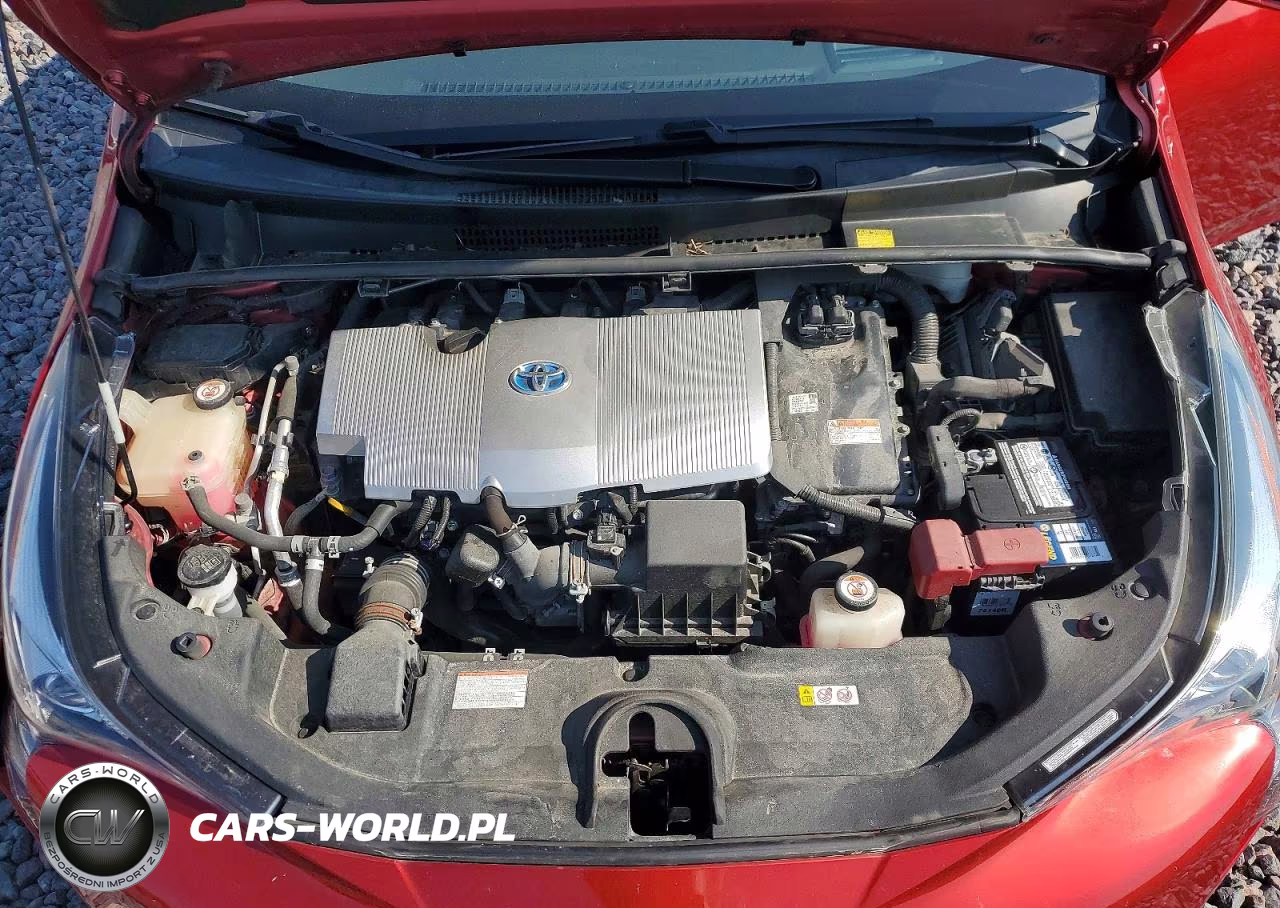 2018 Toyota Prius Four VIN:JTDKARFU8J3057034 - 11