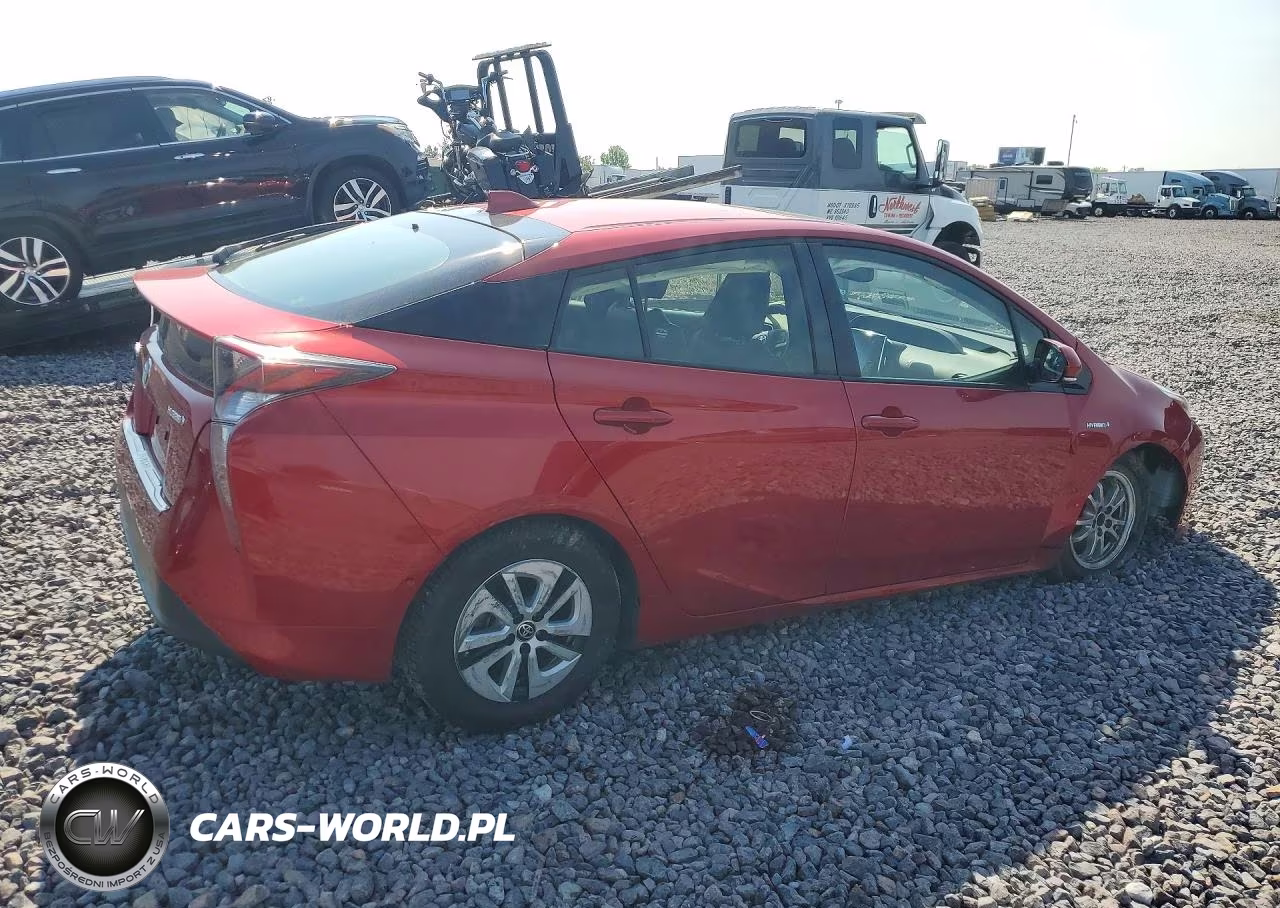 2018 Toyota Prius Four VIN:JTDKARFU8J3057034 - 3