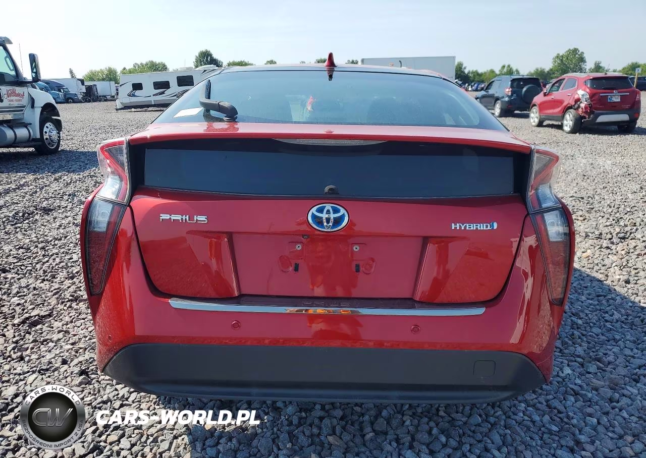 2018 Toyota Prius Four VIN:JTDKARFU8J3057034 - 6