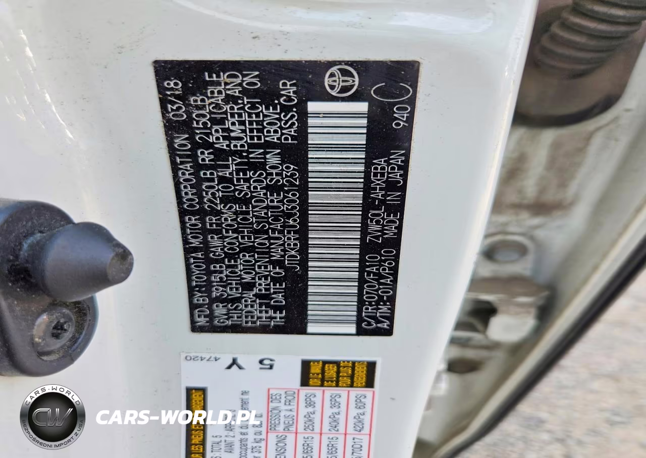 2018 Toyota Prius Two VIN:JTDKBRFU6J3061239 - 12
