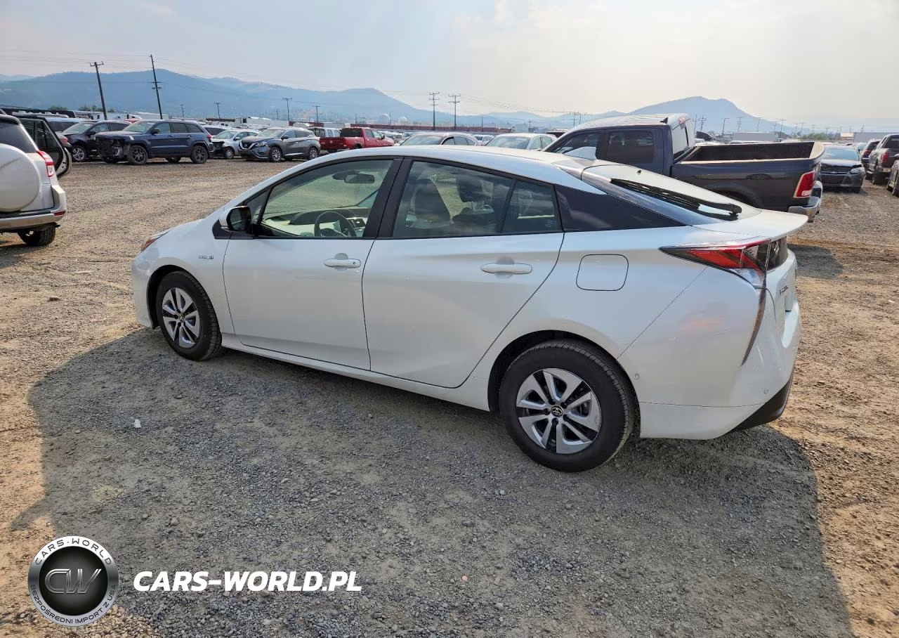 2018 Toyota Prius Two VIN:JTDKBRFU6J3061239 - 2