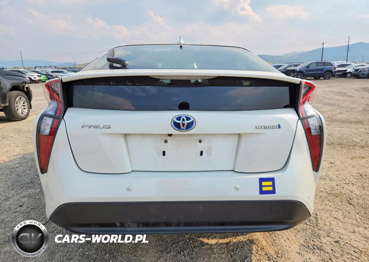 2018 Toyota Prius Two VIN:JTDKBRFU6J3061239 - 6