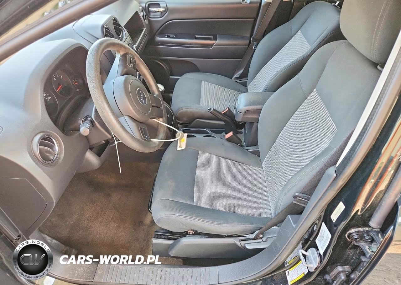 2013 Jeep Compass Sport VIN:1C4NJCBA0DD169220 - 7