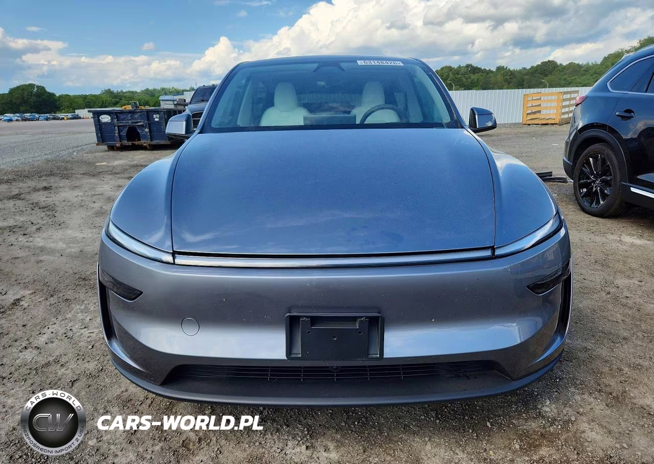2026 Tesla Model Y VIN:7SAYGDEE7TA468212 - 5