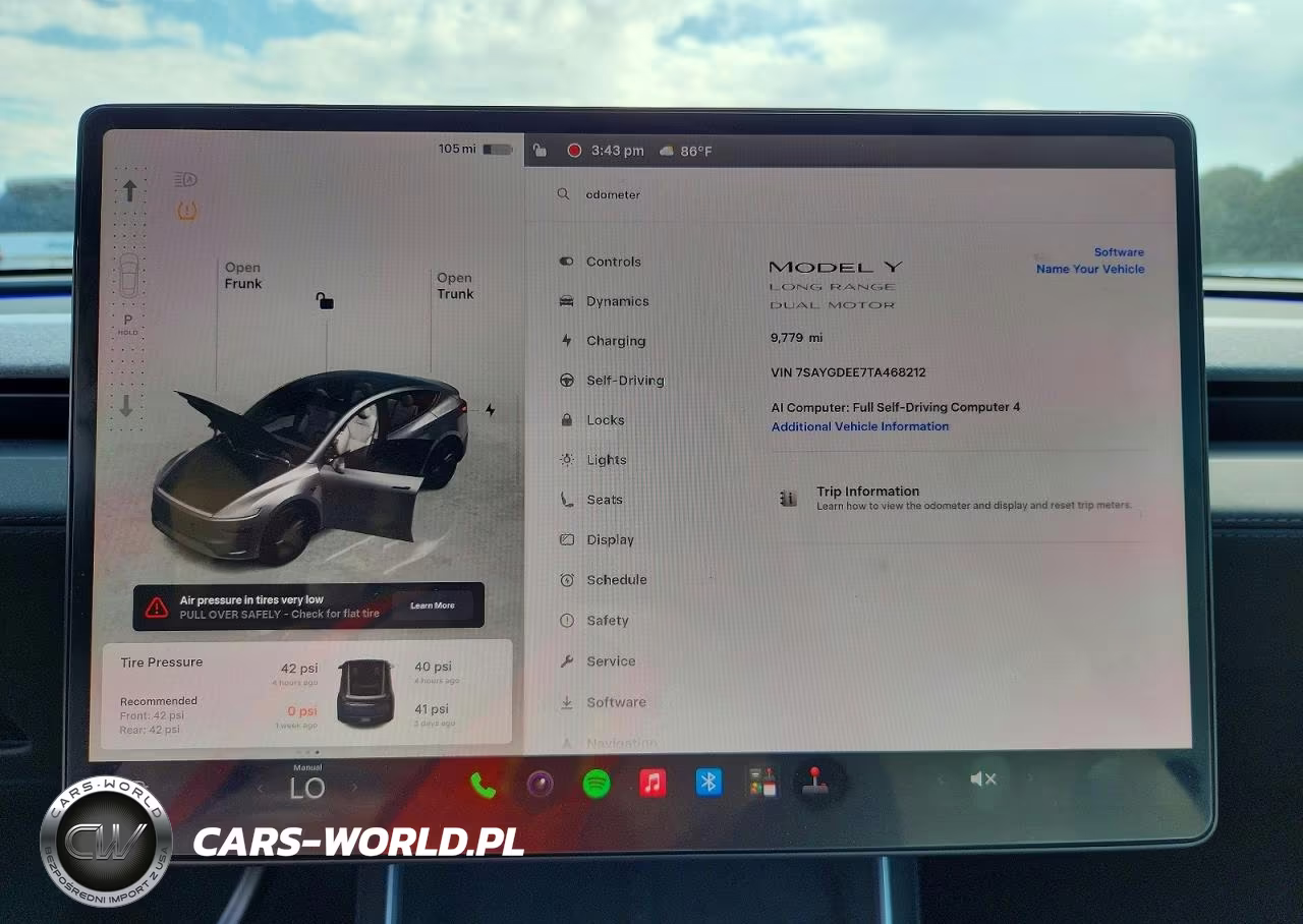 2026 Tesla Model Y VIN:7SAYGDEE7TA468212 - 9