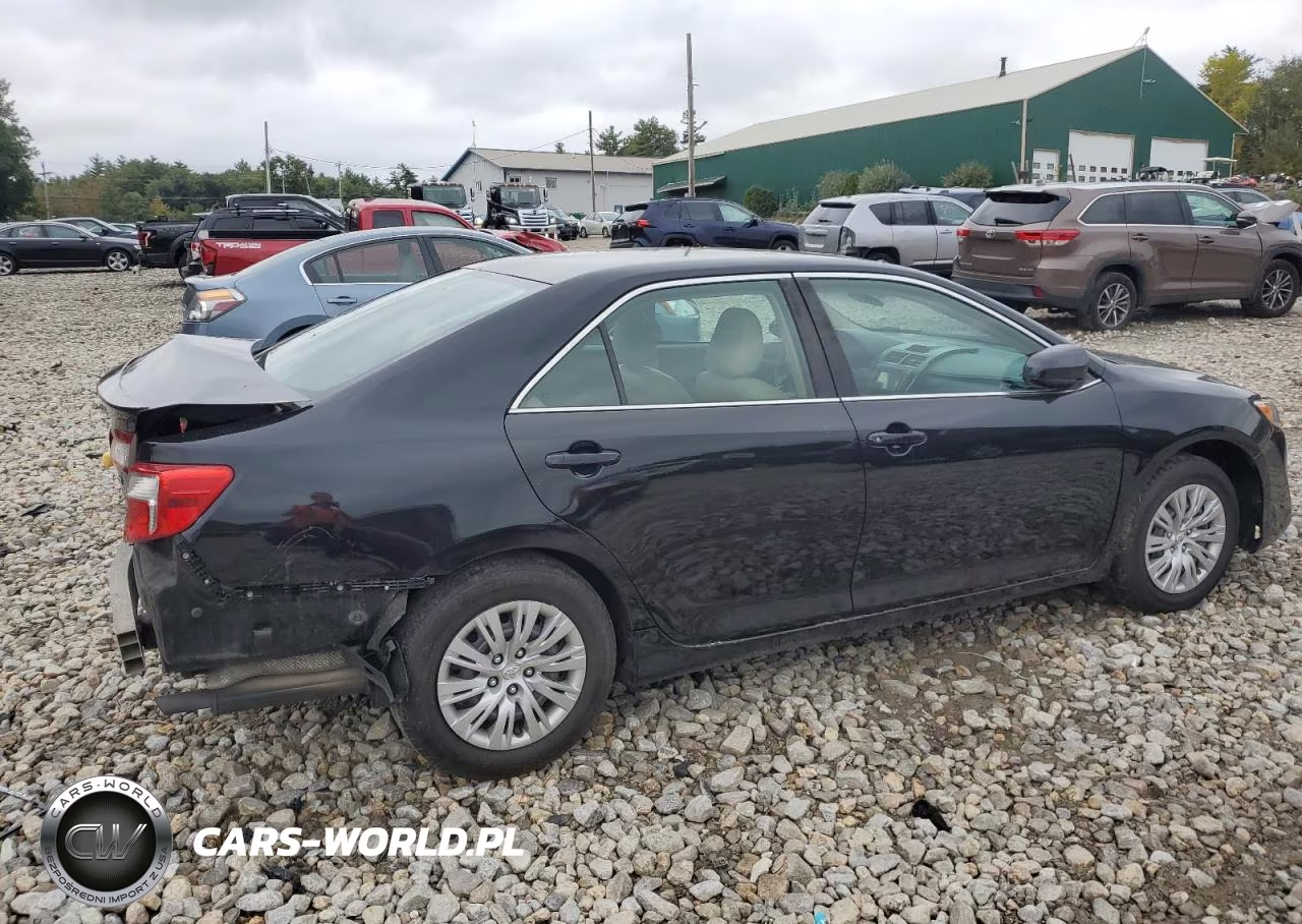 2014 Toyota Camry L VIN:4T1BF1FKXEU859307 - 3
