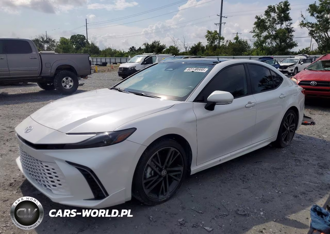 2025 Toyota Camry Xse – zdjęcie 1 z 13