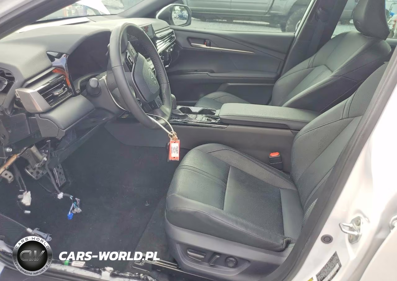 2025 Toyota Camry Xse VIN:4T1DAACK0SU528923 - 7