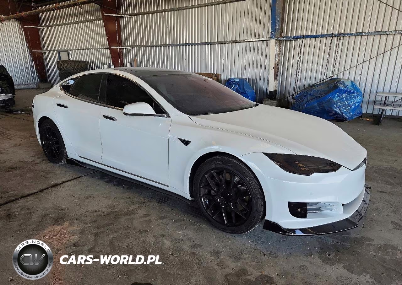 2017 Tesla Model S VIN:5YJSA1E27HF197168 - 4