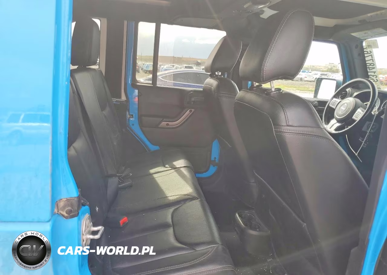 2018 Jeep Wrangler Unlimited Sahara VIN:1C4BJWEG3JL841275 - 10