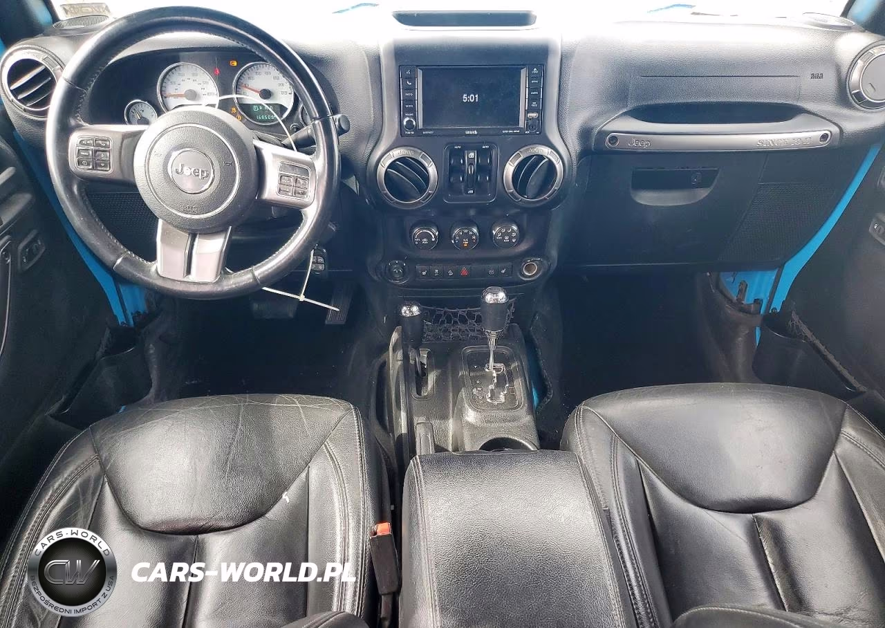 2018 Jeep Wrangler Unlimited Sahara VIN:1C4BJWEG3JL841275 - 8