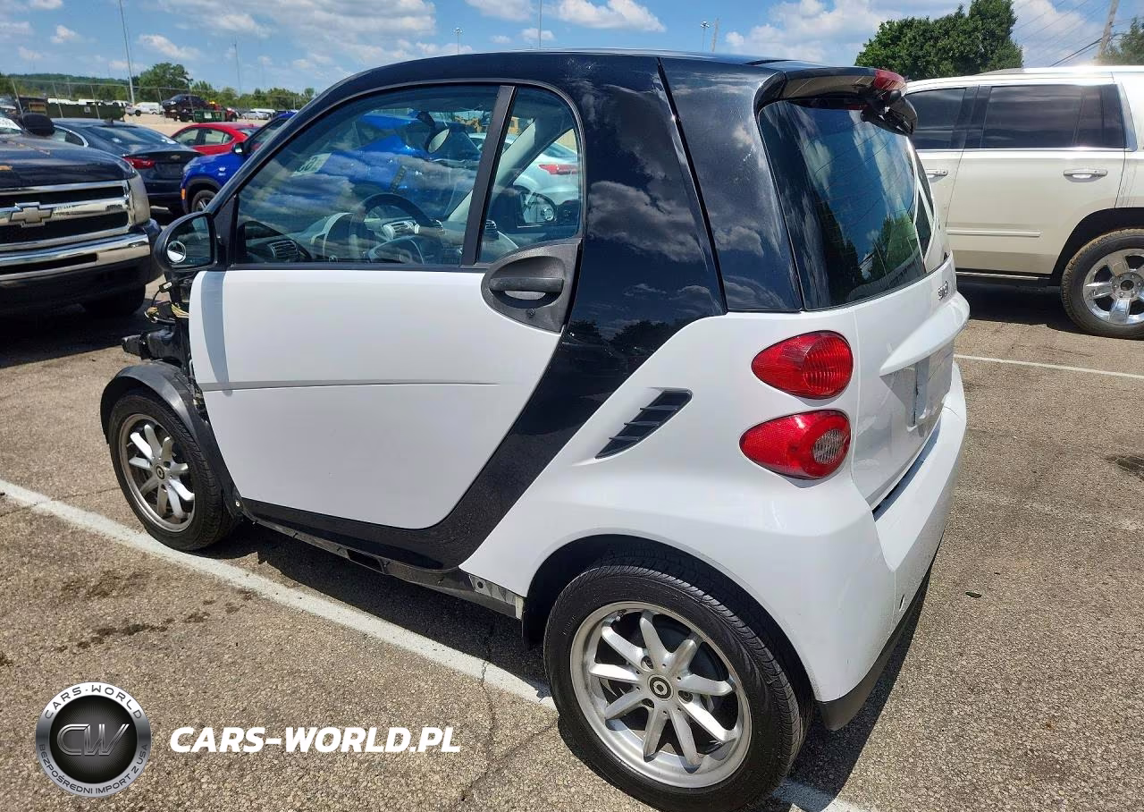 2009 Smart Fortwo Pure VIN:WMEEJ31X59K216963 - 2
