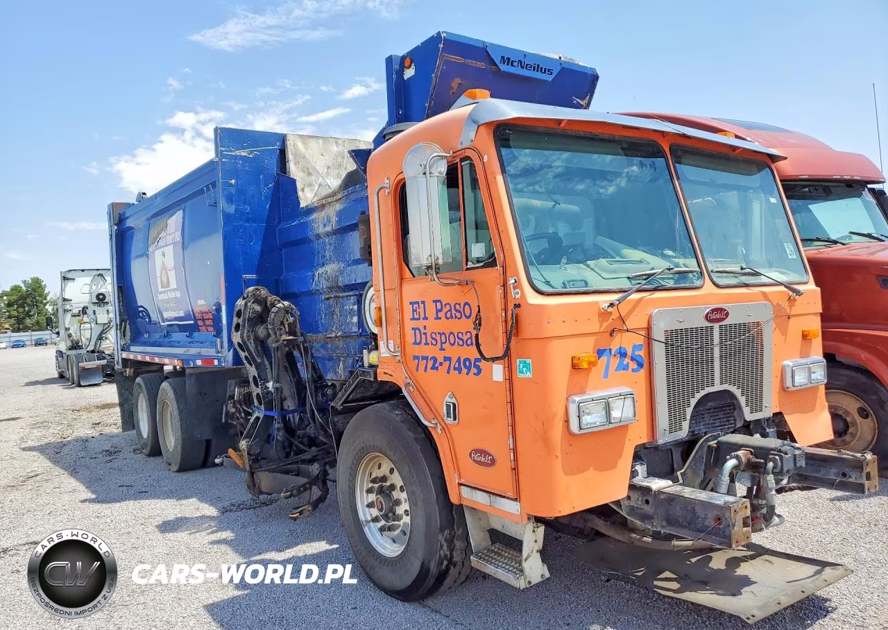 2008 Peterbilt 320 VIN:3BPZL00X68F718421 - 4