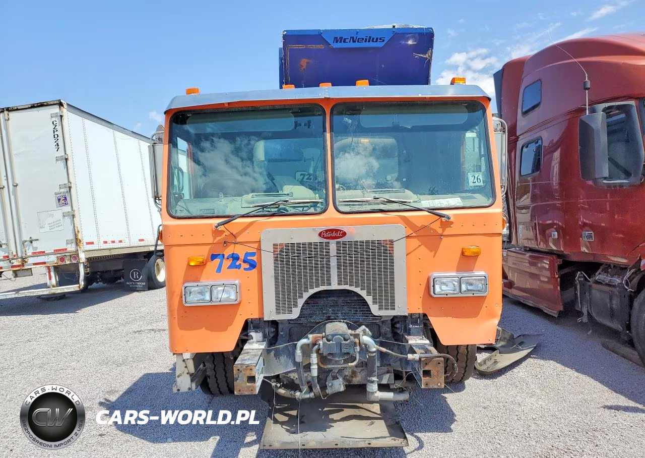 2008 Peterbilt 320 VIN:3BPZL00X68F718421 - 5