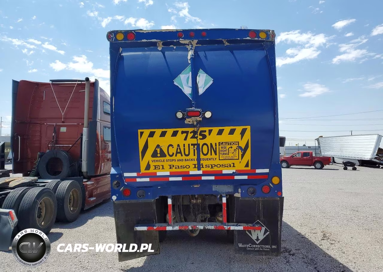 2008 Peterbilt 320 VIN:3BPZL00X68F718421 - 6