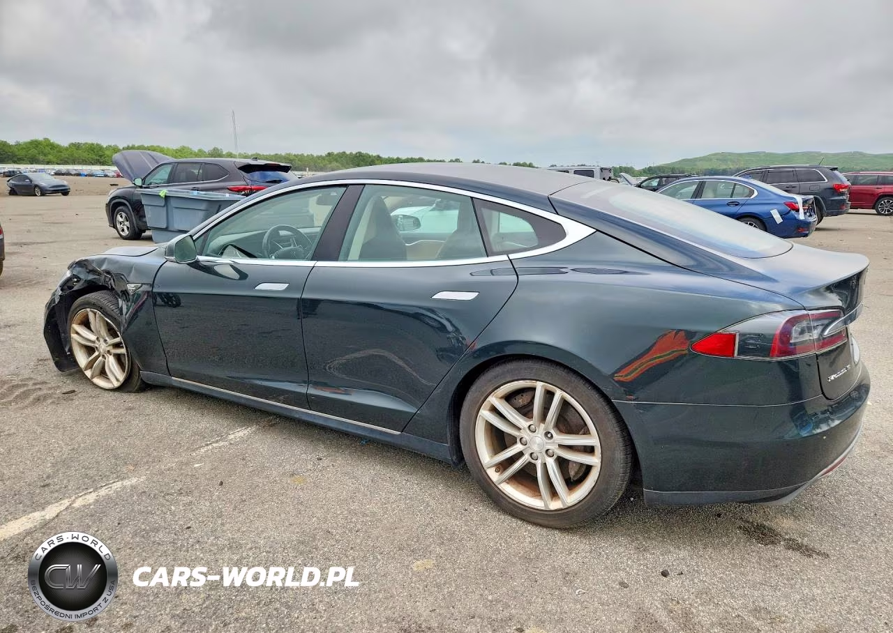 2013 Tesla Model S VIN:5YJSA1AG0DFP12054 - 2