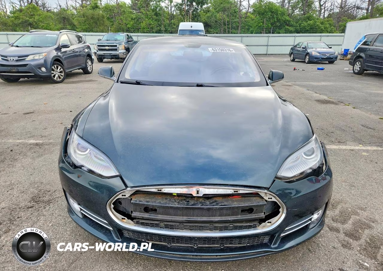 2013 Tesla Model S VIN:5YJSA1AG0DFP12054 - 5