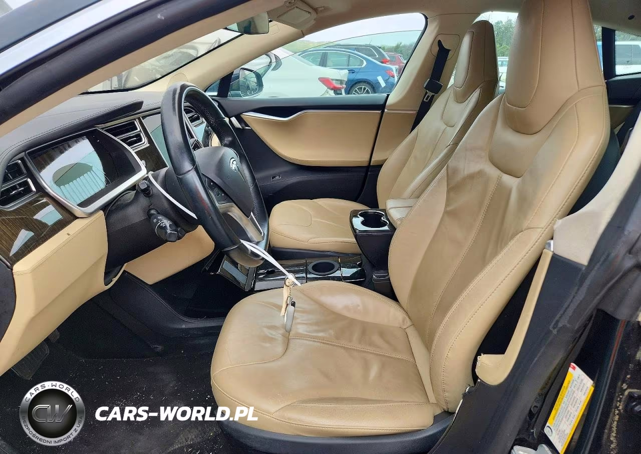 2013 Tesla Model S VIN:5YJSA1AG0DFP12054 - 7