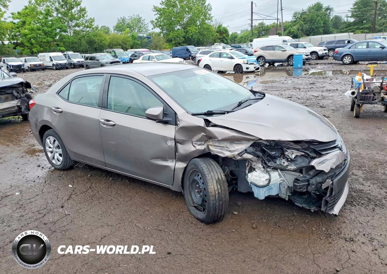 2016 Toyota Corolla Le VIN:2T1BURHE9GC572704 - 4