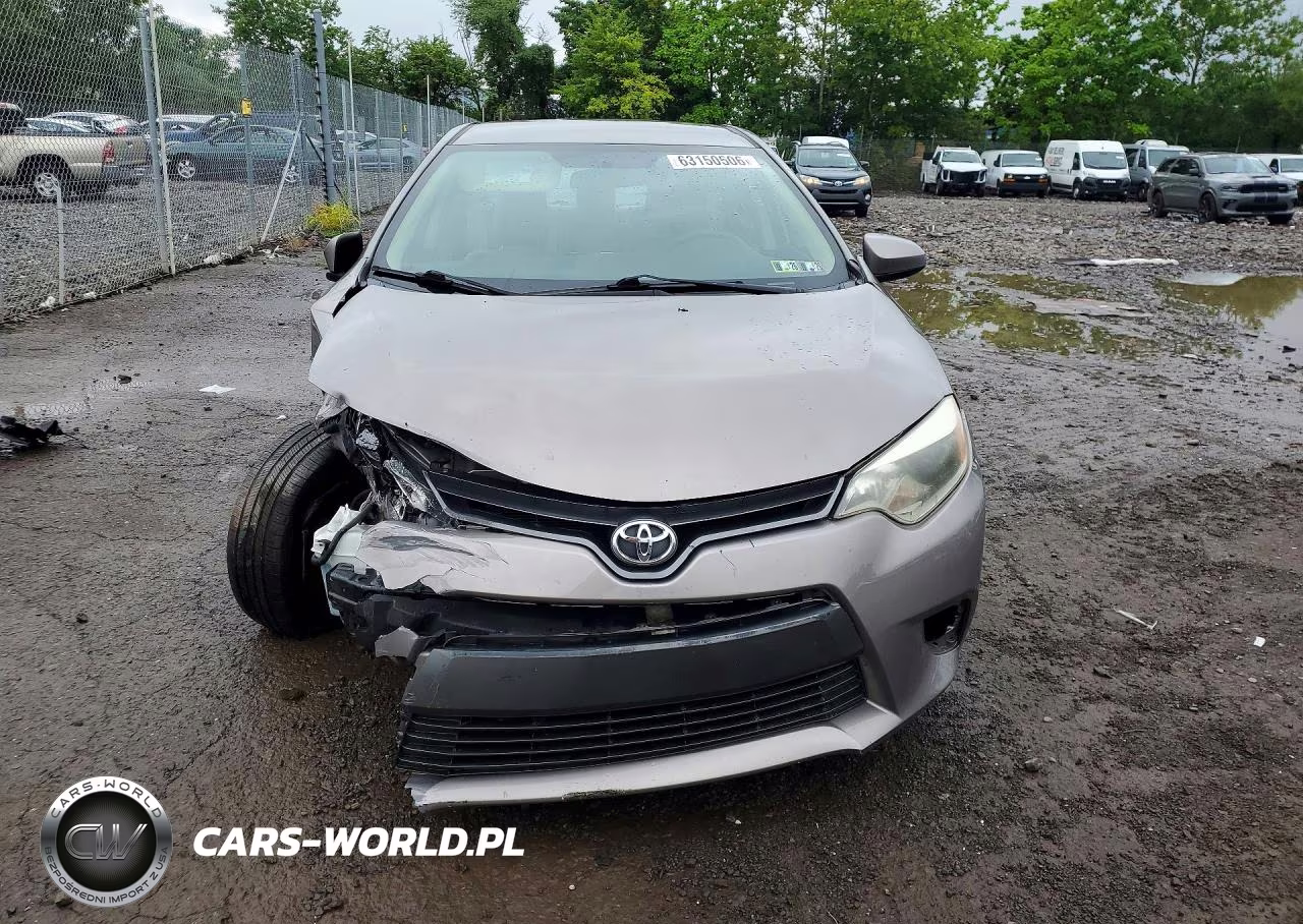 2016 Toyota Corolla Le VIN:2T1BURHE9GC572704 - 5