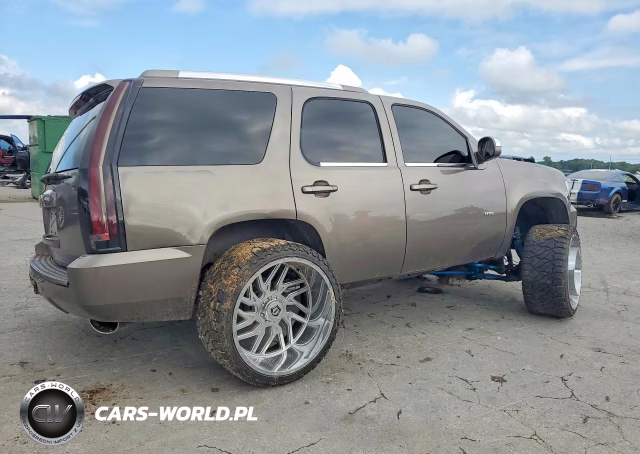 2011 Chevrolet Tahoe K1500 Lt VIN:1GNSKBE06BR365926 - 3