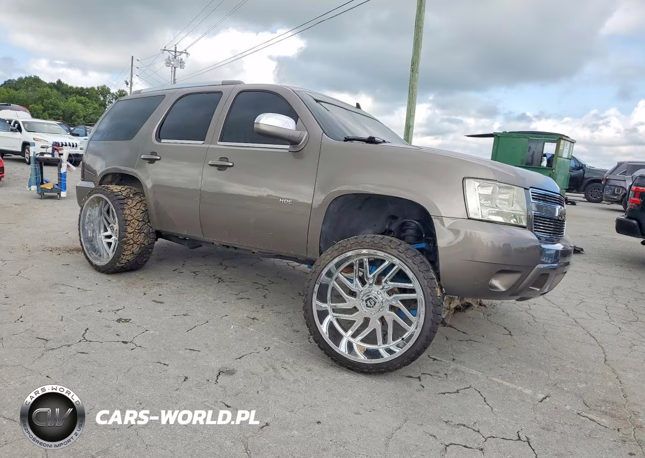 2011 Chevrolet Tahoe K1500 Lt VIN:1GNSKBE06BR365926 - 4