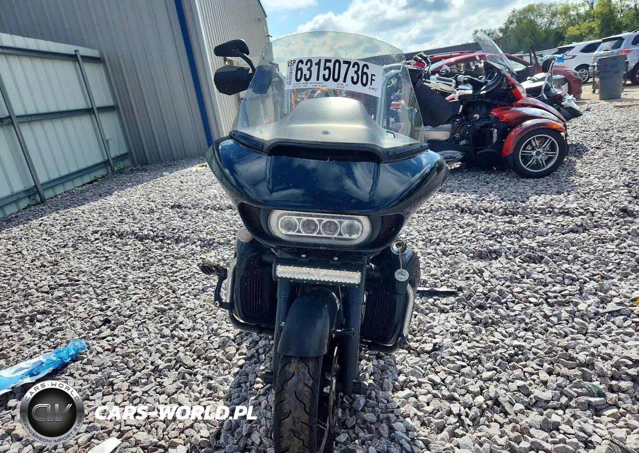 2017 Harley-Davidson Fltru VIN:1HD1KGD1XHB627782 - 2