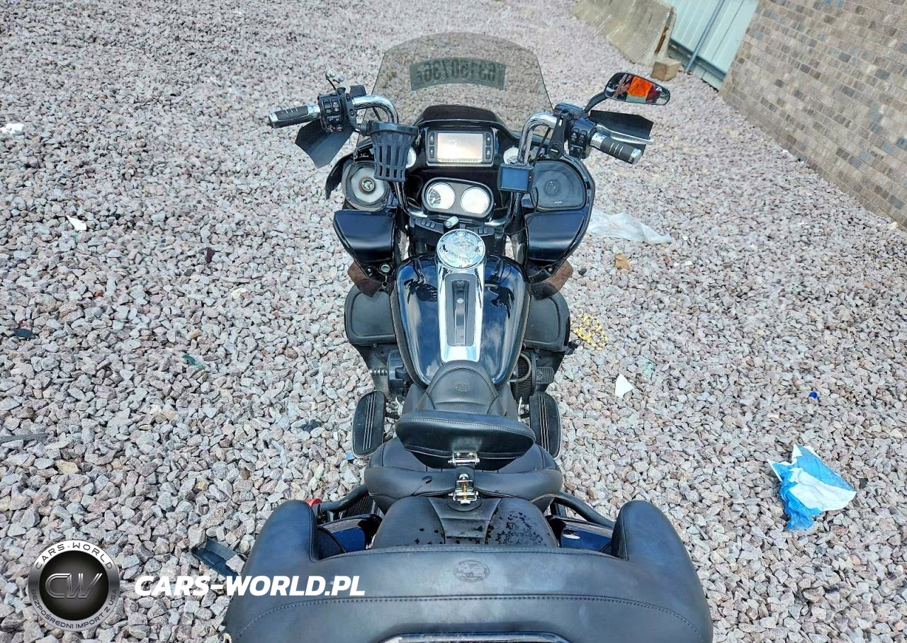 2017 Harley-Davidson Fltru VIN:1HD1KGD1XHB627782 - 6