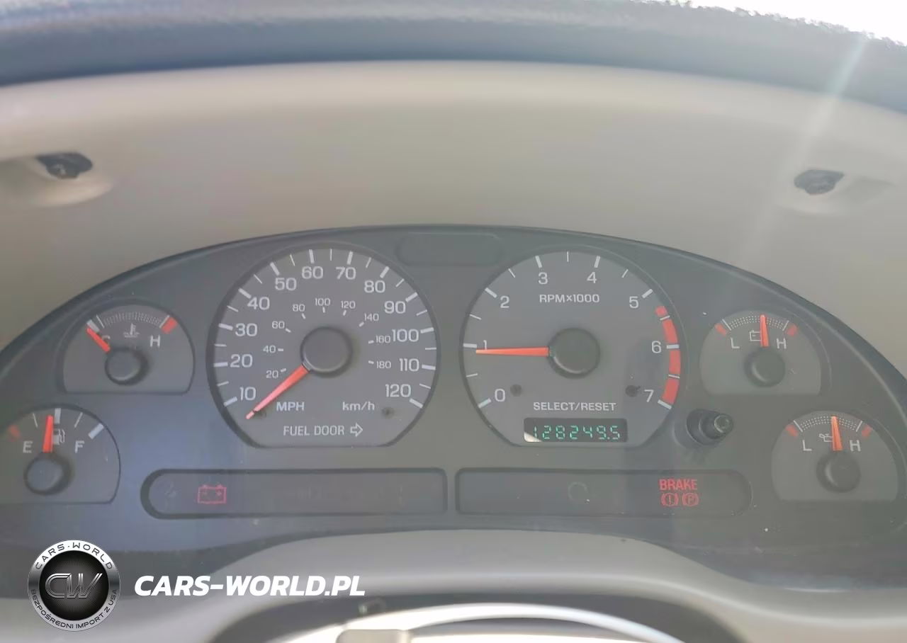 2000 Ford Mustang VIN:1FAFP4046YF182110 - 9
