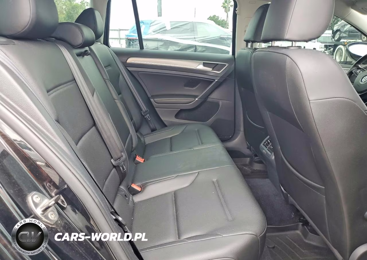 2016 Volkswagen Golf Sportwagen S VIN:3VWC17AU3GM516748 - 11